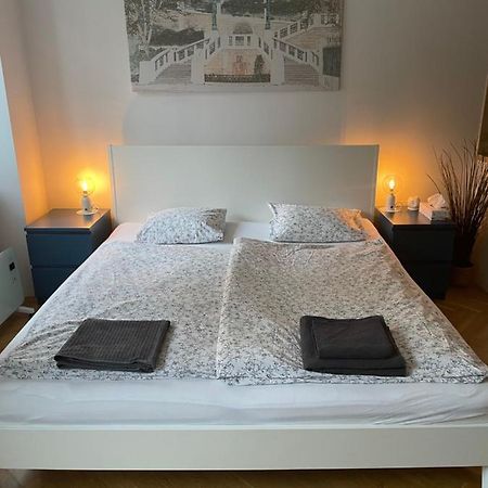 Cozy City Apartment Near City Center Вена Экстерьер фото